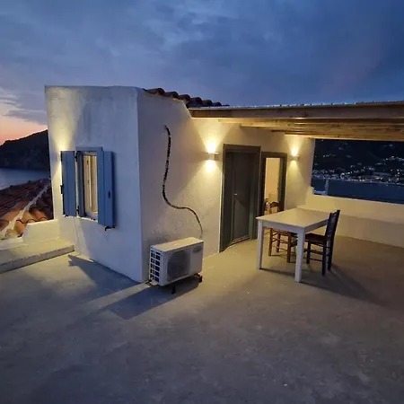 Peppermint Bay * Skopelos Town